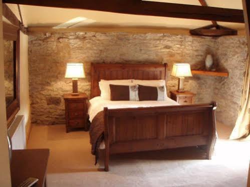 The Horse & Jockey Inn Найтон Экстерьер фото