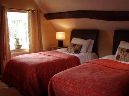 The Horse & Jockey Inn Найтон Экстерьер фото