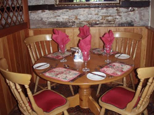 The Horse & Jockey Inn Найтон Экстерьер фото