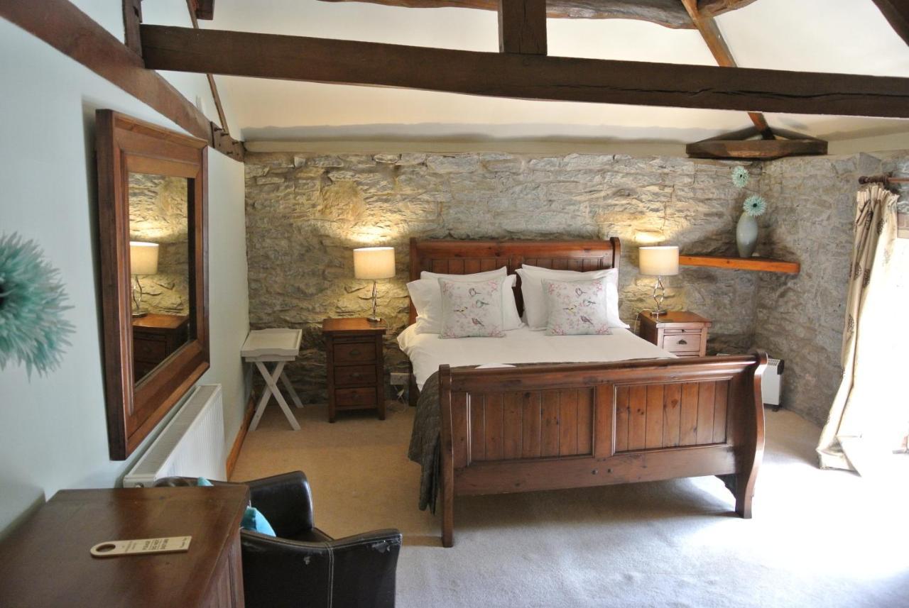 The Horse & Jockey Inn Найтон Экстерьер фото